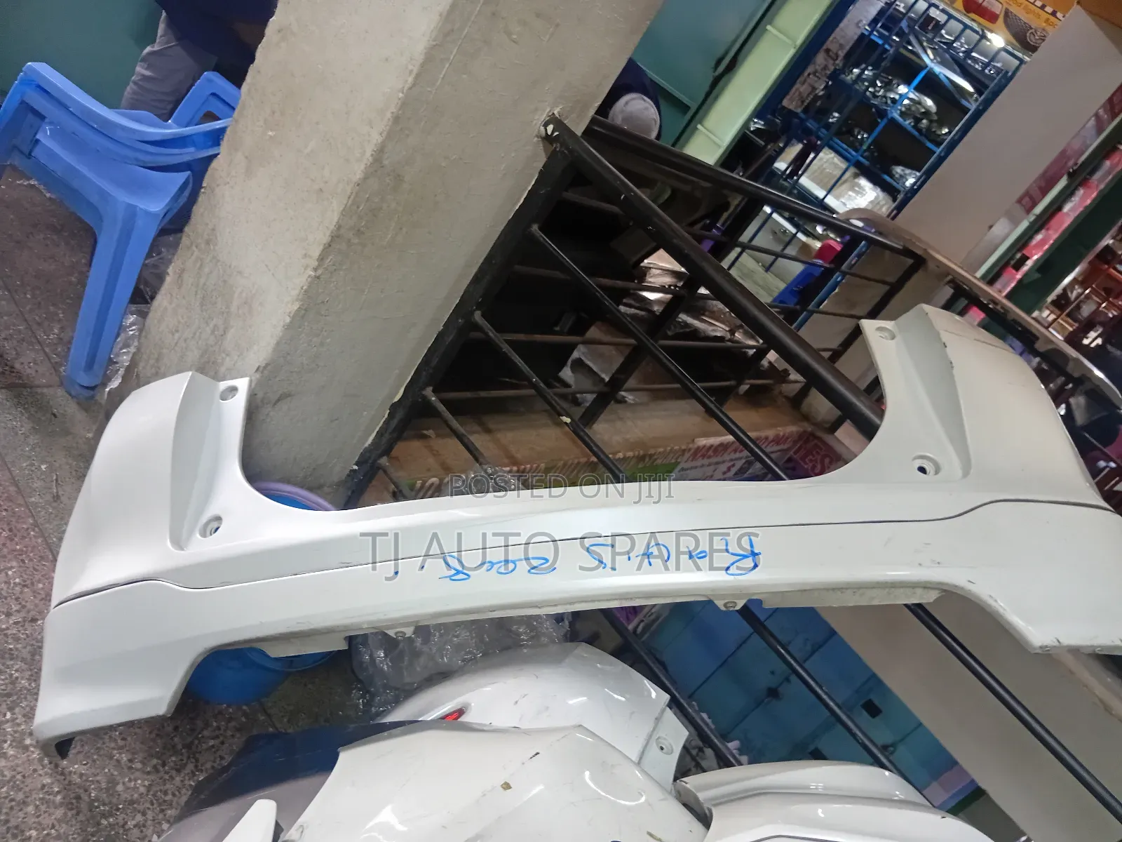 Rear Bumper Ractis With Kit