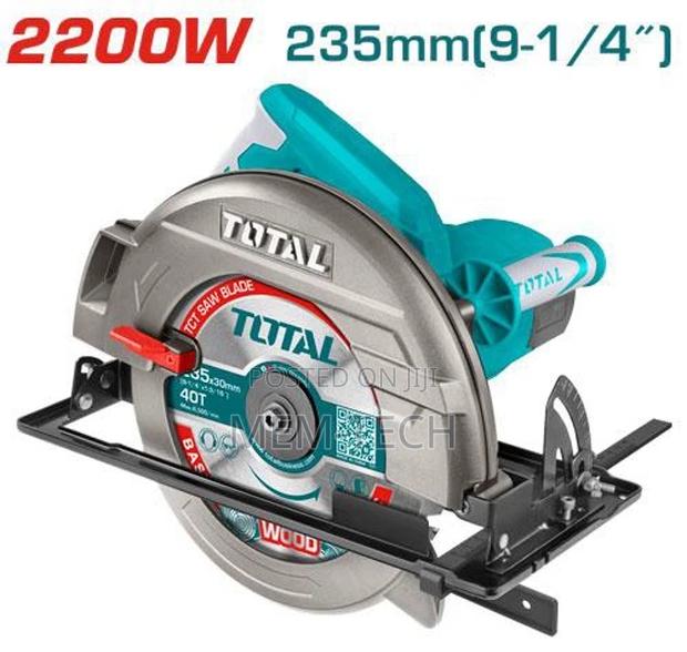 Total Ts Circular Saw 2200w 235mm