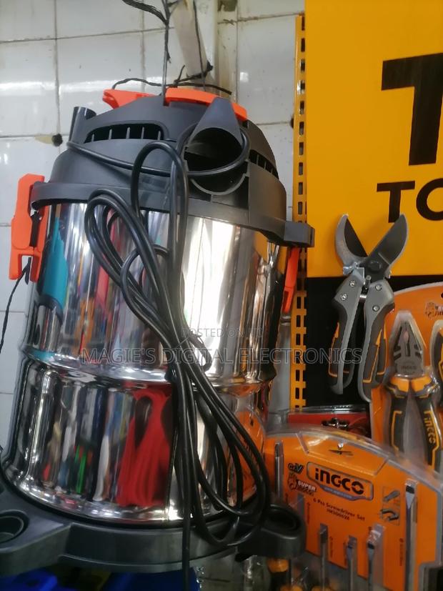 Well Performing 20l Aico Vacuum Cleaner - main view