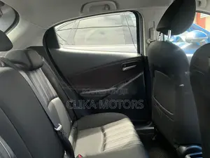 Mazda 2 2018 Silver
