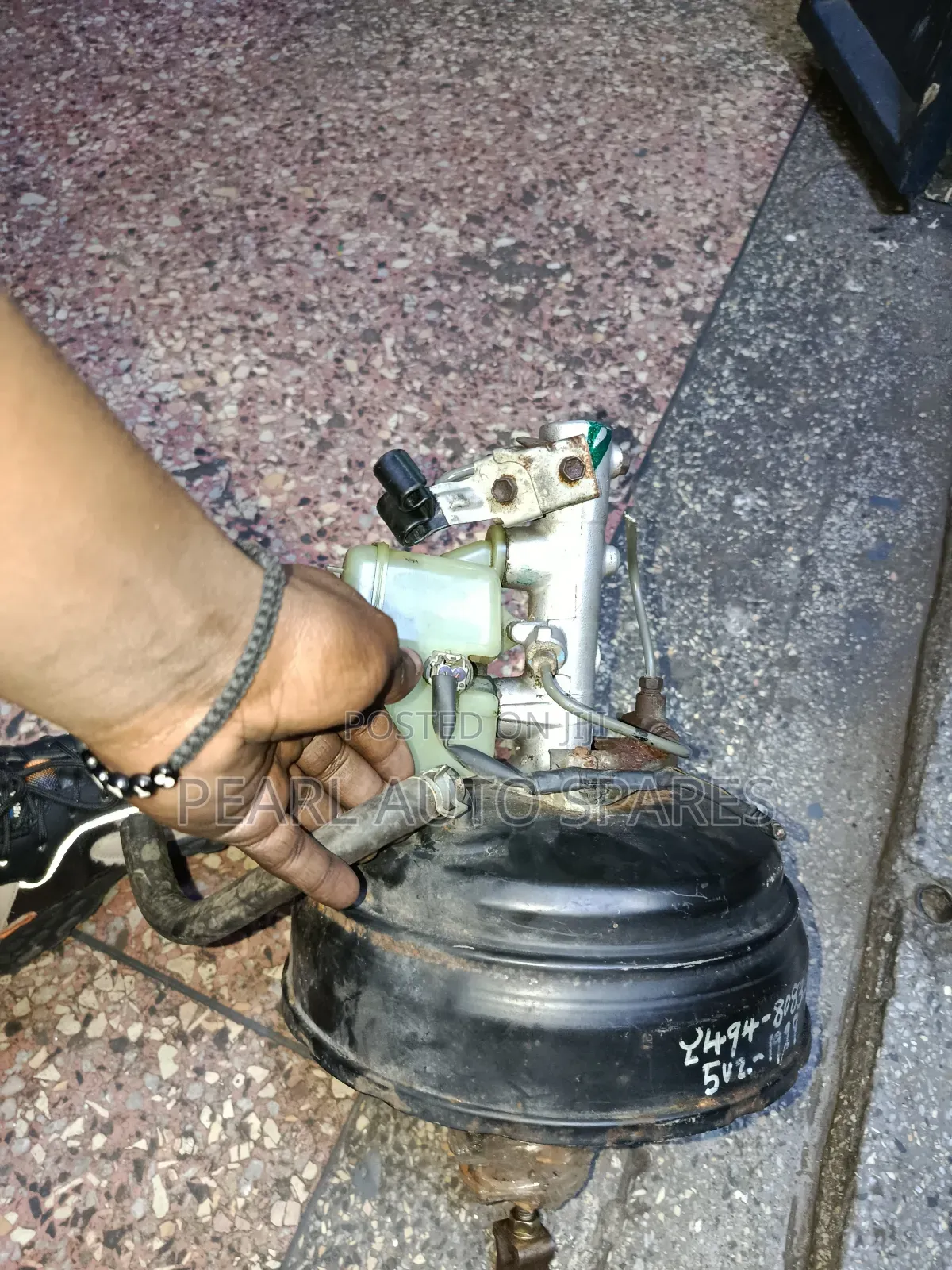 Brake Booster Prado 95 Without Switch