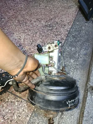 Brake Booster Prado 95 Without Switch