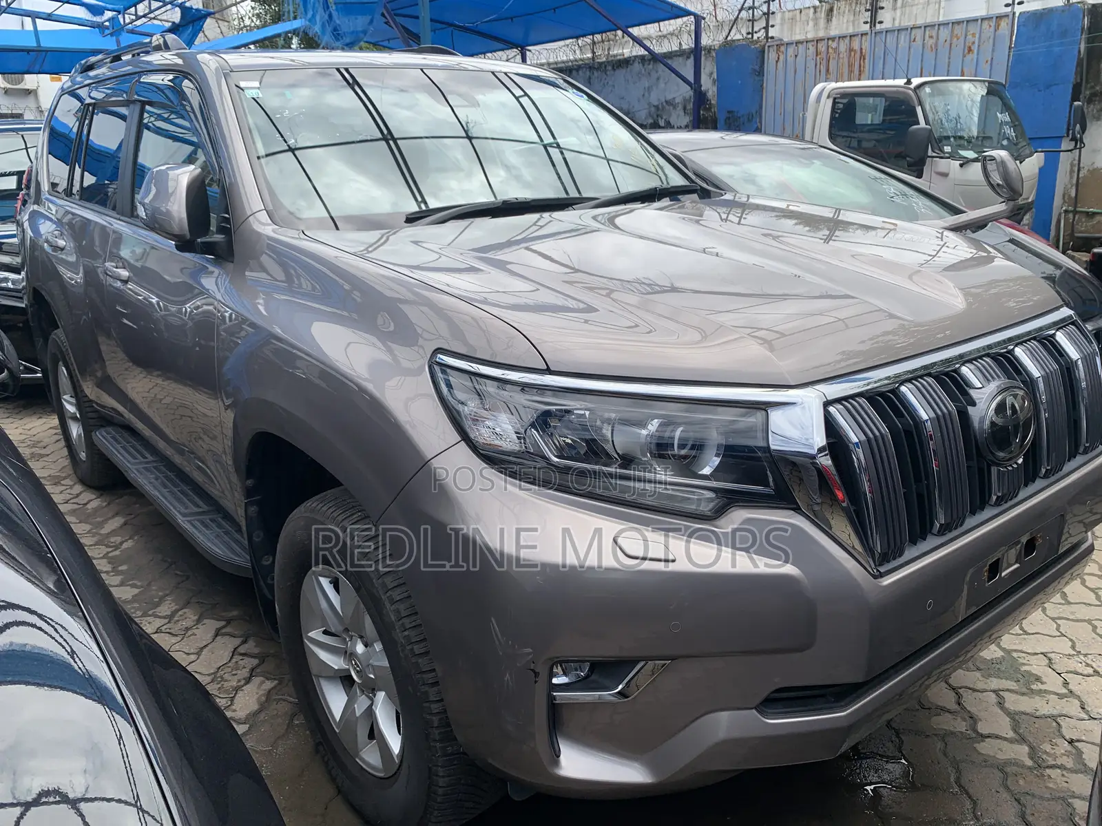 Toyota Land Cruiser Prado 2.7 2018 Ivory