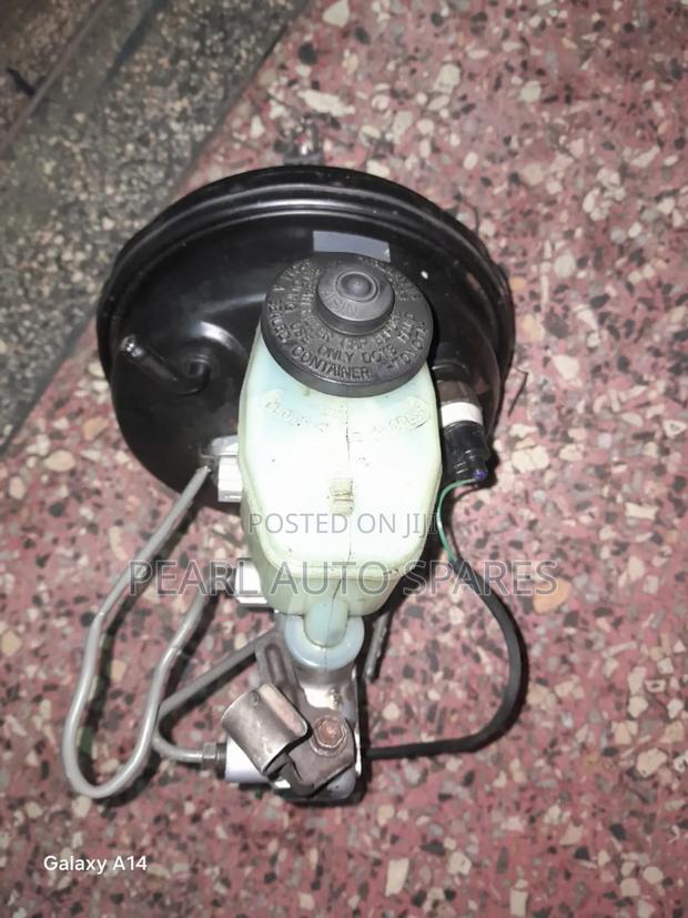 Brake Booster Prado 95 With Switch - thumbnail 3