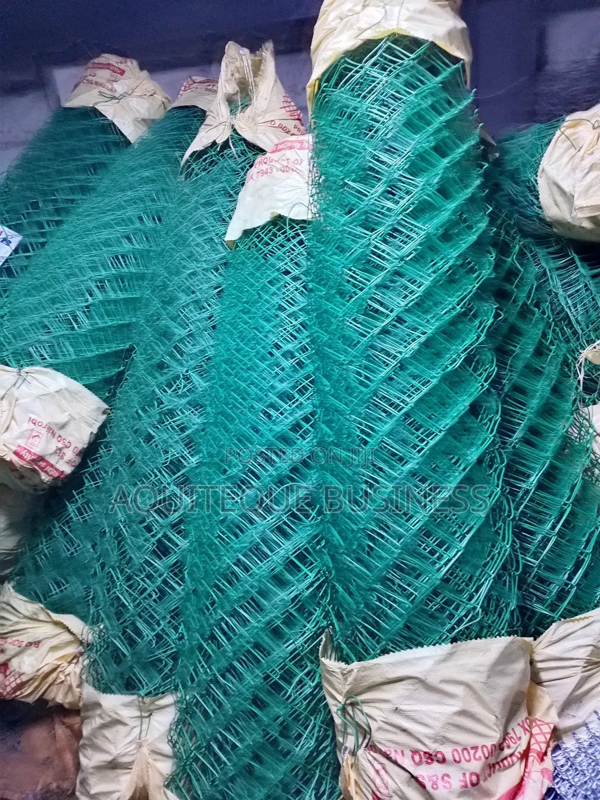 PVC Chain Link. Gauge 14, 6ft Ft, 18m