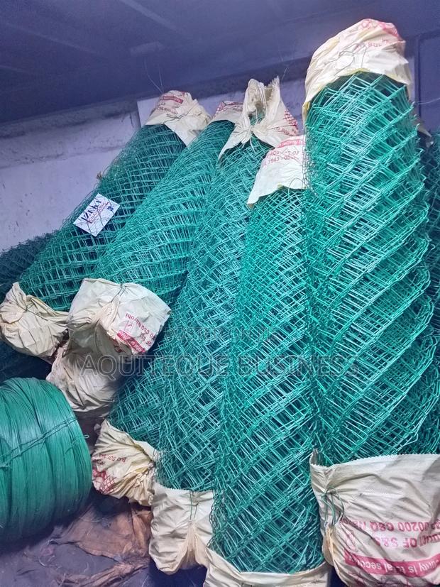 PVC Chain Link 5ft, 18 Meters Long - main view