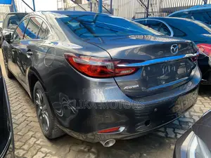 Mazda Atenza 2018 Silver