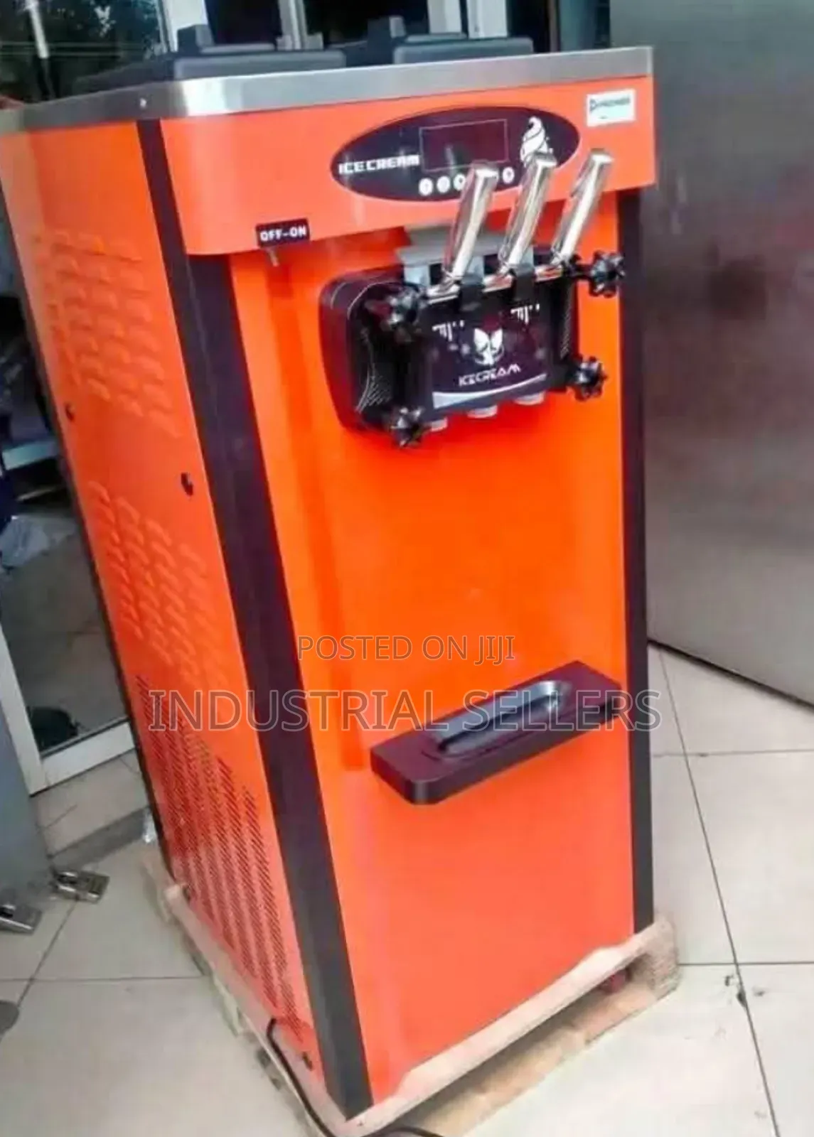 Heavy Duty 115kg Ice Cream Maker Machine