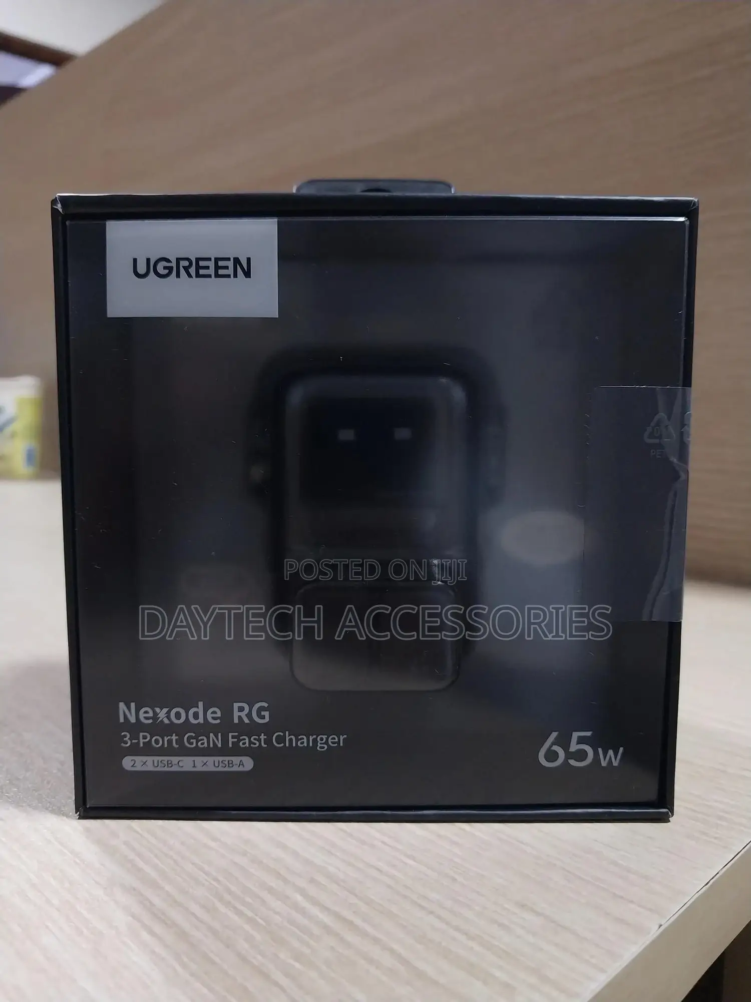 Ugreen Nexode Rg 65w 3-Port Robot Gan Fast Charger - Black