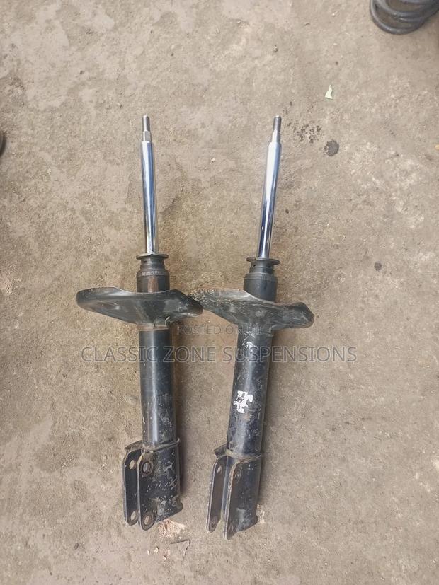 Mitsubishi Pajero Io Front Shocks