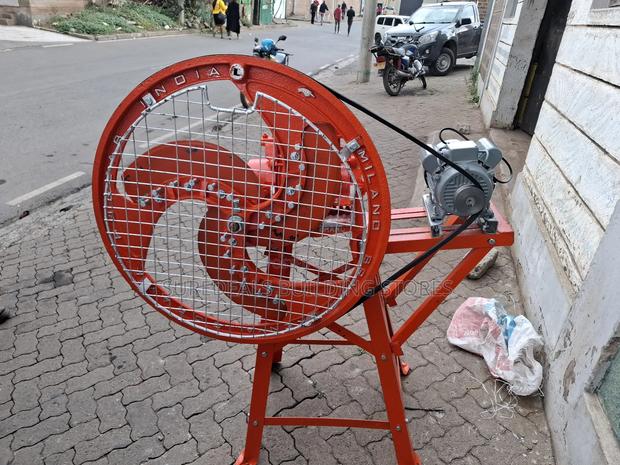 3-Blades Electric Chaff Cutter (Milano Brand)
