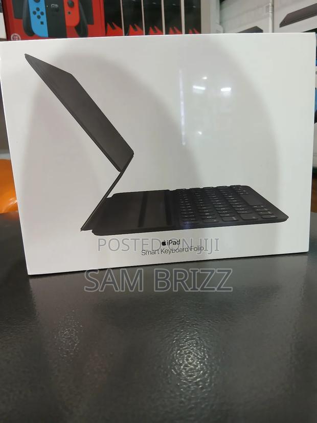 Apple Smart Keyboard Folio - main view