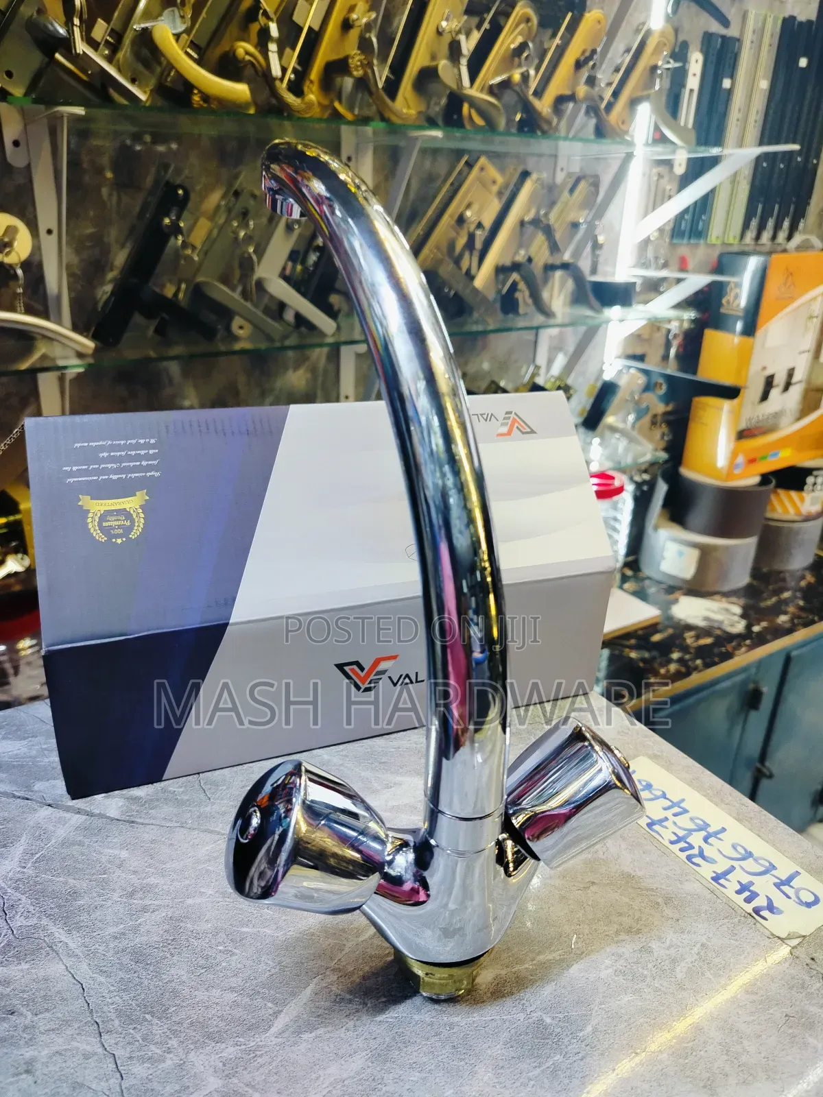 Valdeno Kitchen Mixer (Pillar)