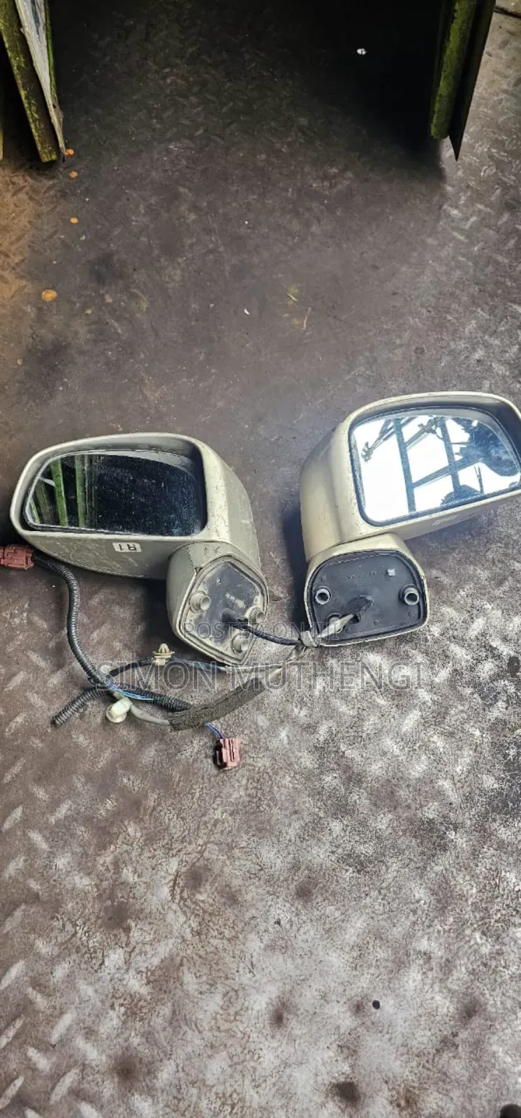 Nissan Tiida Exterior Side Mirrors Available