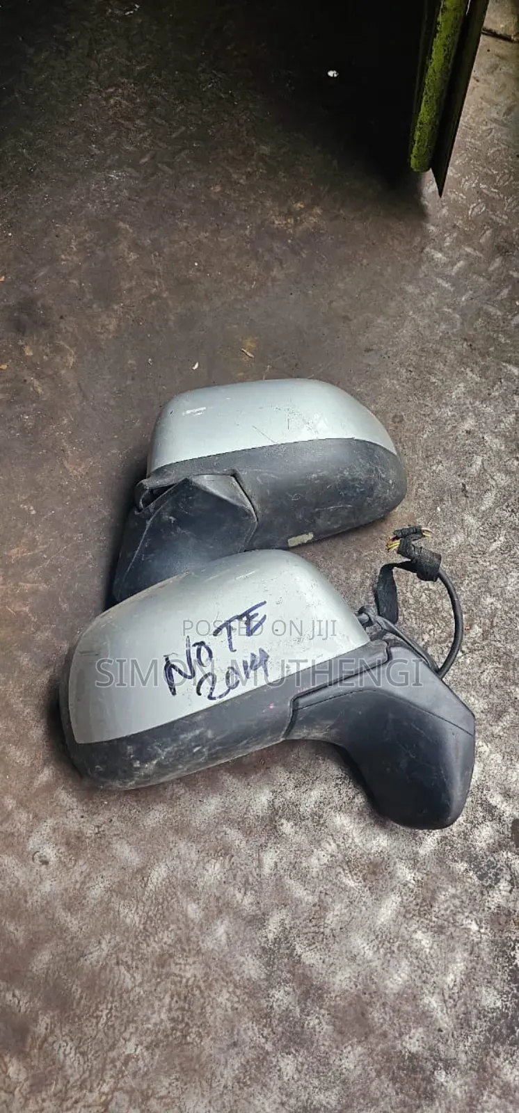 Nissan Note Non-Signal Side Mirrors