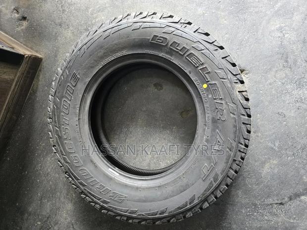 205r16 Bredgstone Tyre - thumbnail 3