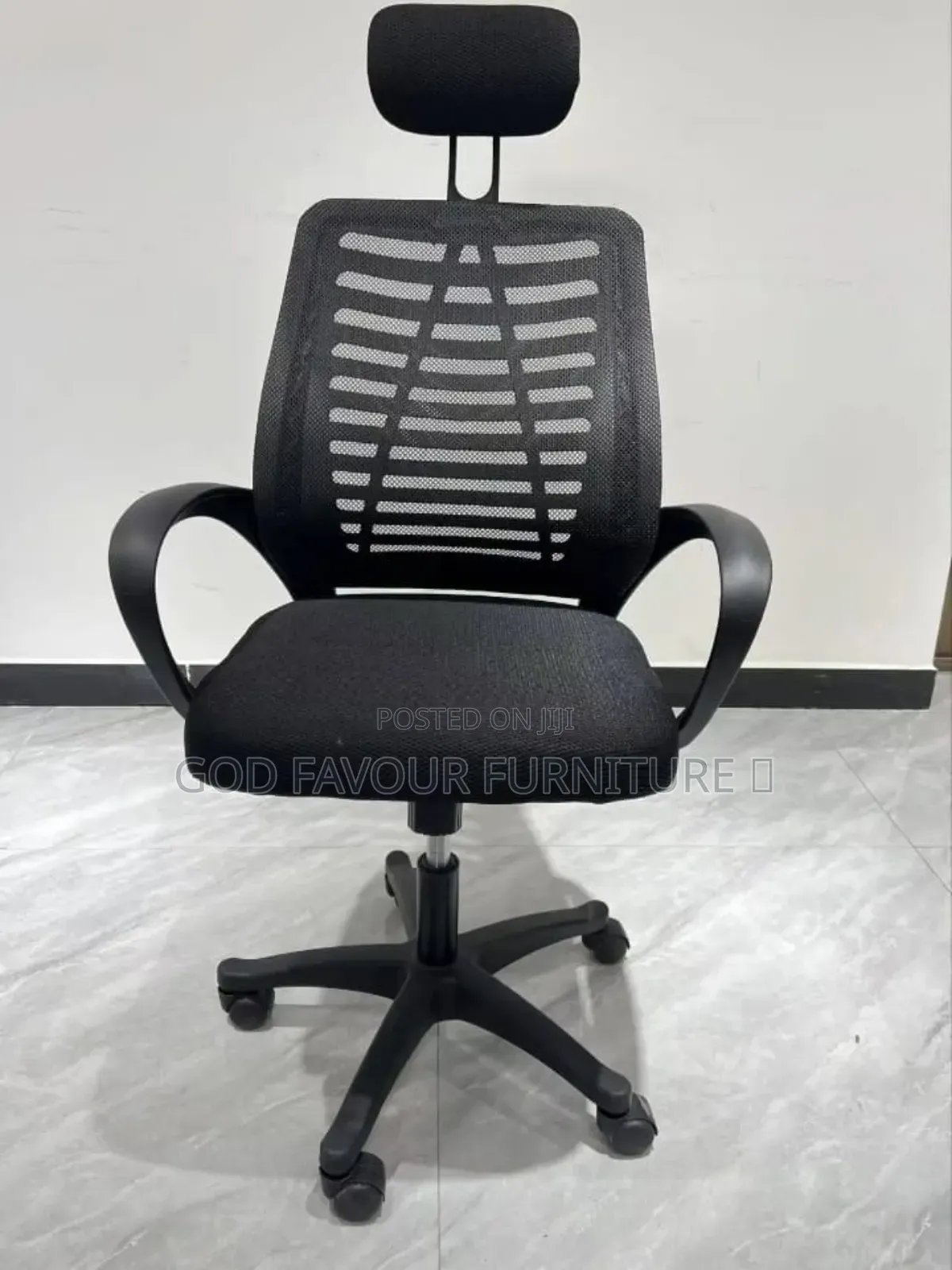 Swivel Black Headrest Office Chair Azu8
