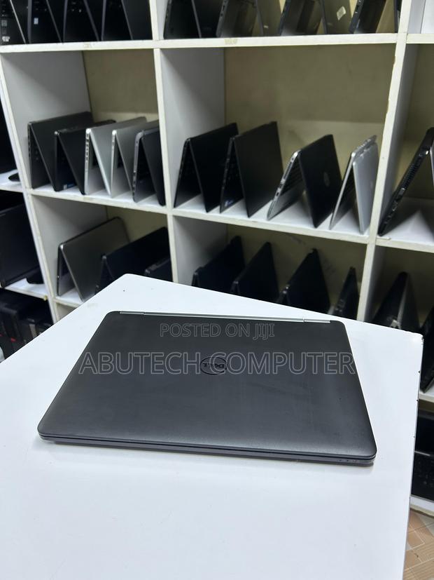 Laptop Dell Latitude 12 E7270 8GB Intel Core I3 SSD 256GB - thumbnail 3