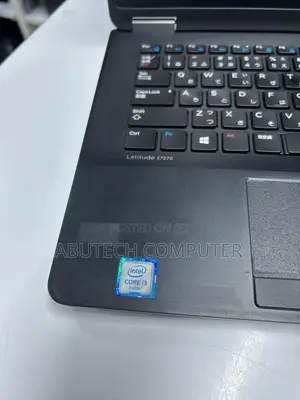 Laptop Dell Latitude 12 E7270 8GB Intel Core I3 SSD 256GB