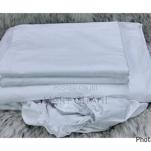 White Plain Fitted Bedsheets - main view