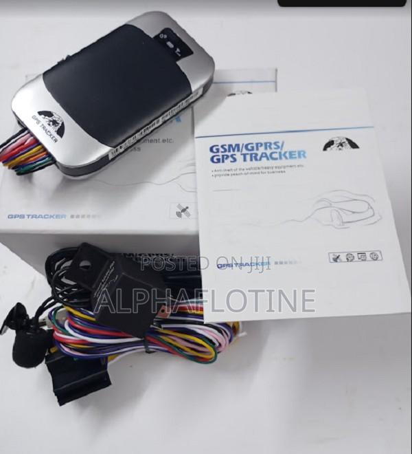 GSM/GPRS/GPS Tracker Device - main view