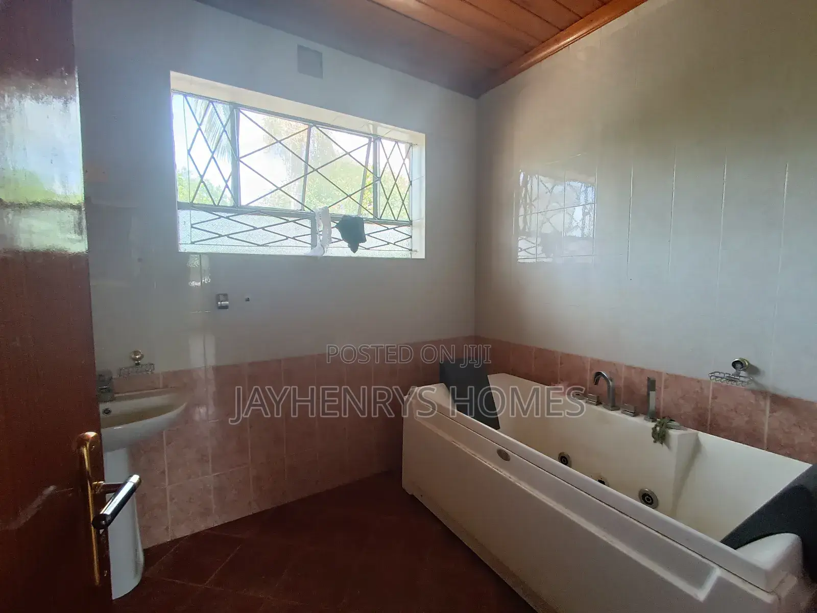 5bdrm House in Kahawa Sukari for sale