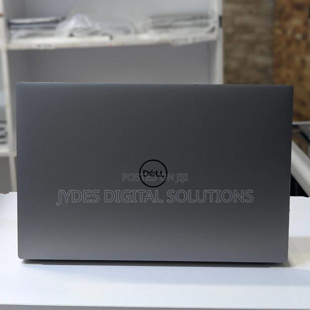Laptop Dell Precision 5550 16GB Intel Core I7 SSD 512GB - thumbnail 3