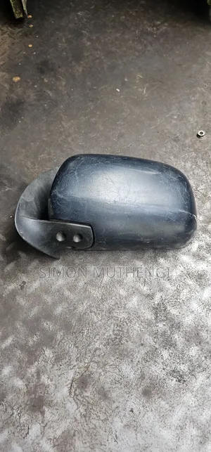 Toyota Non-Signal Side Mirrors
