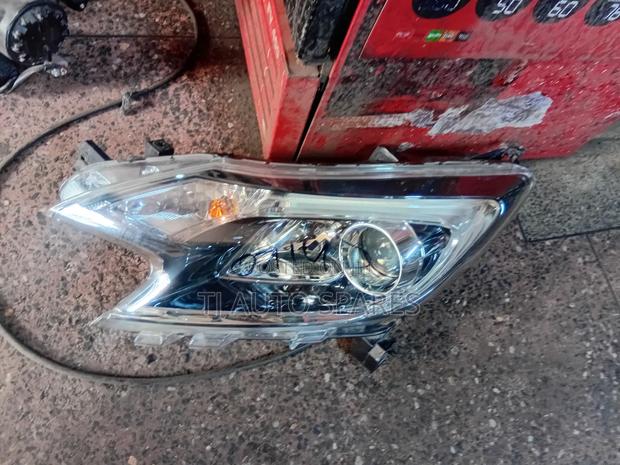 Note 2015 Headlight Xenon - main view