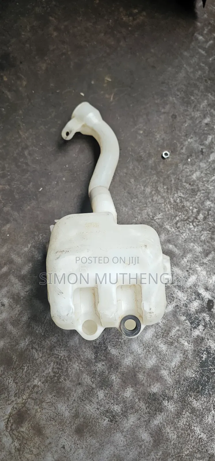 Reliable Windshield Washer Bottle Available