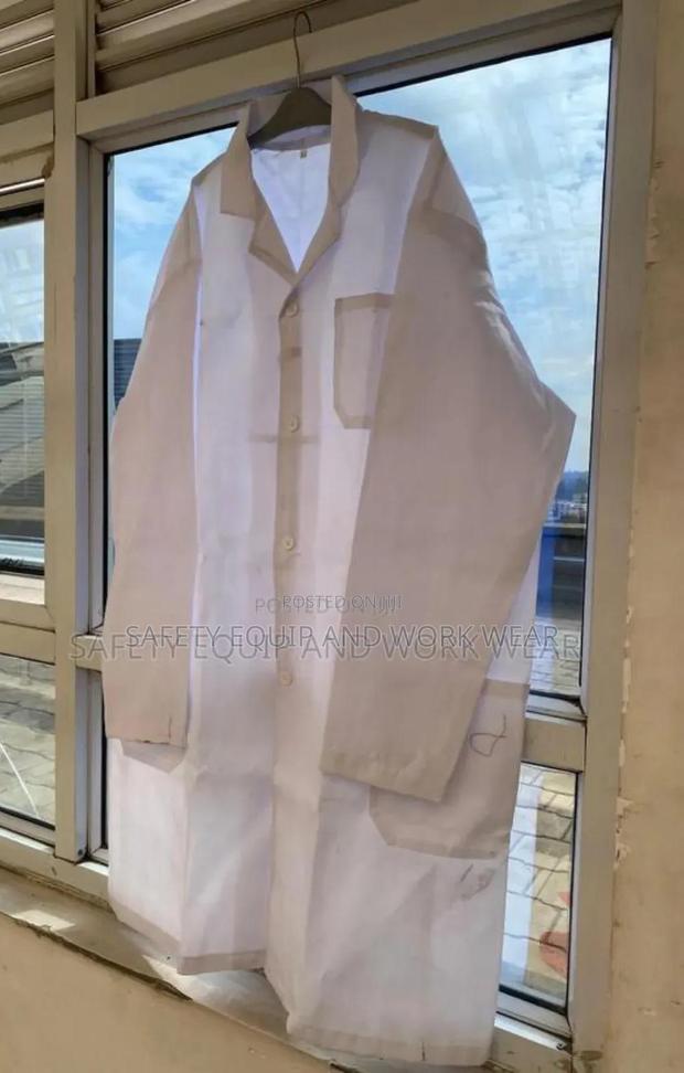 White Safety Lab Coats For School Science Labs. - main view