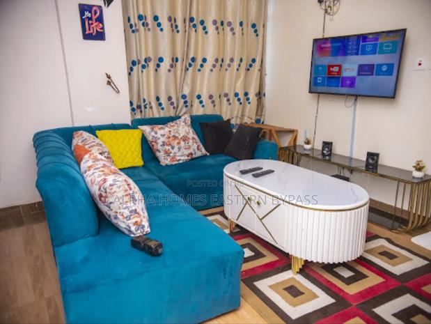 Luxurious Penthouse With Stunning Views Along Eastern Bypass - thumbnail 3