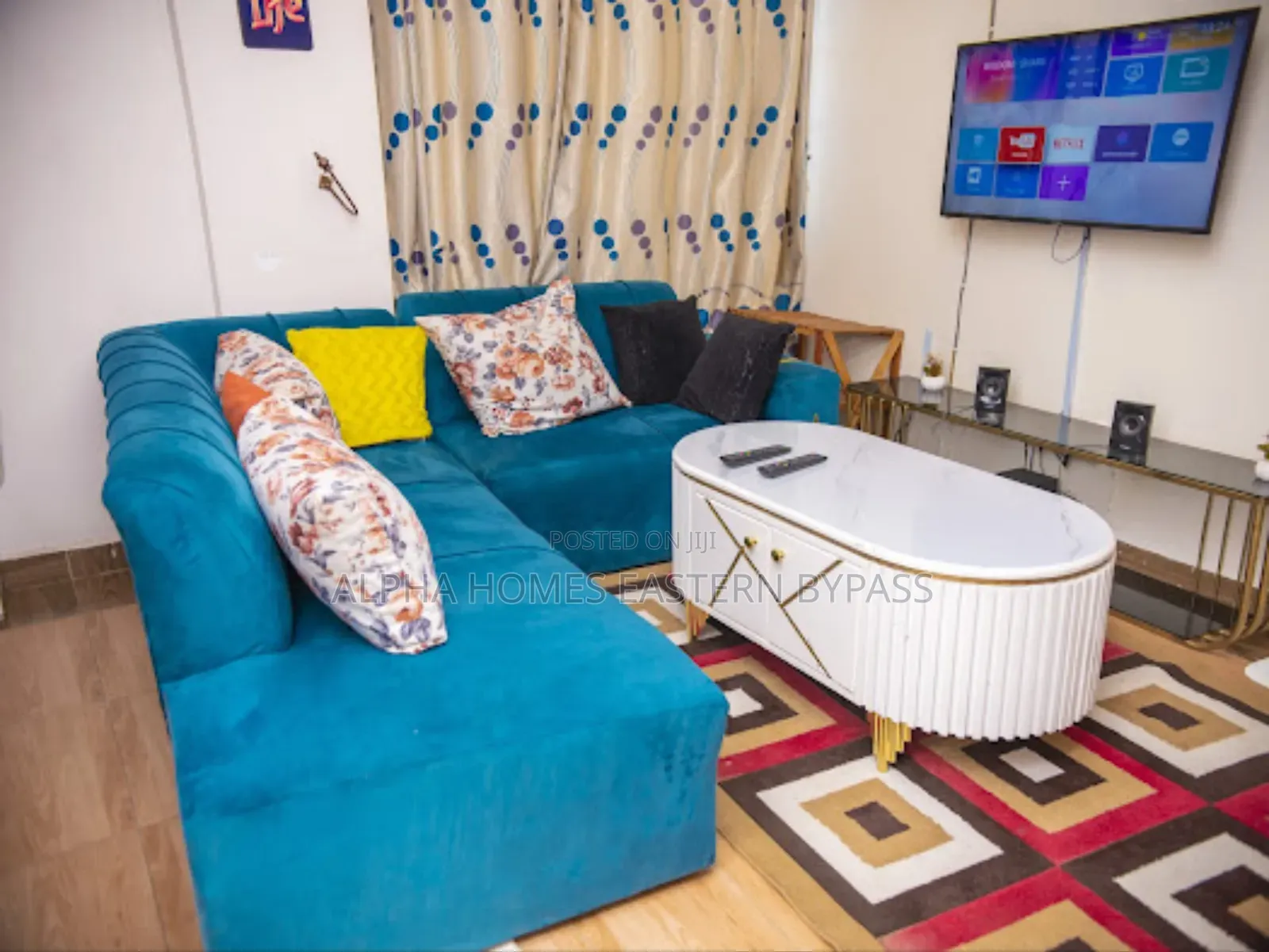 Luxurious Penthouse With Stunning Views Along Eastern Bypass