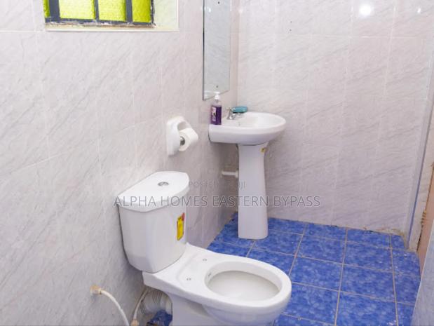 Luxurious Penthouse With Stunning Views Along Eastern Bypass - thumbnail 13