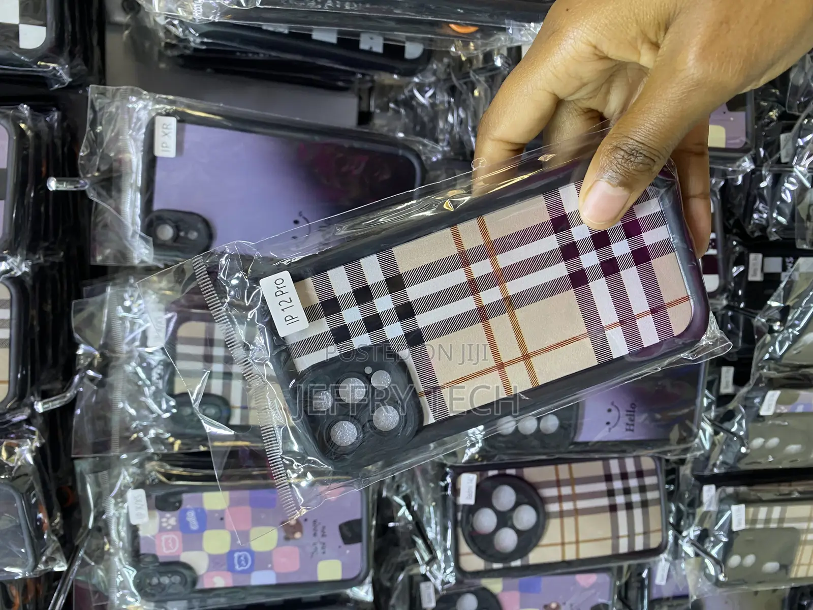 Flannel Tartan Stripe Fabric Cover for iPhone 12 Pro