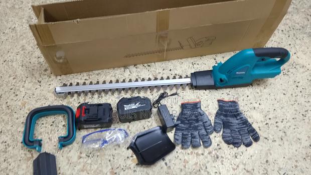 Makita Cordless Hedge Trimmer/Electric Hedge Trimmer Machine