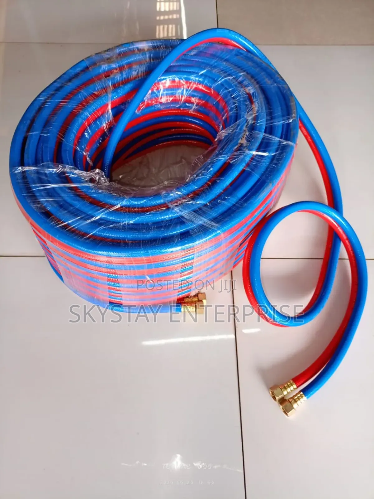 Twin Hose 8mm/ 5/16" Oxyacetylene Per Metre