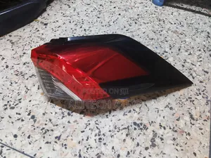 Toyota Rav4 2018 Back Light