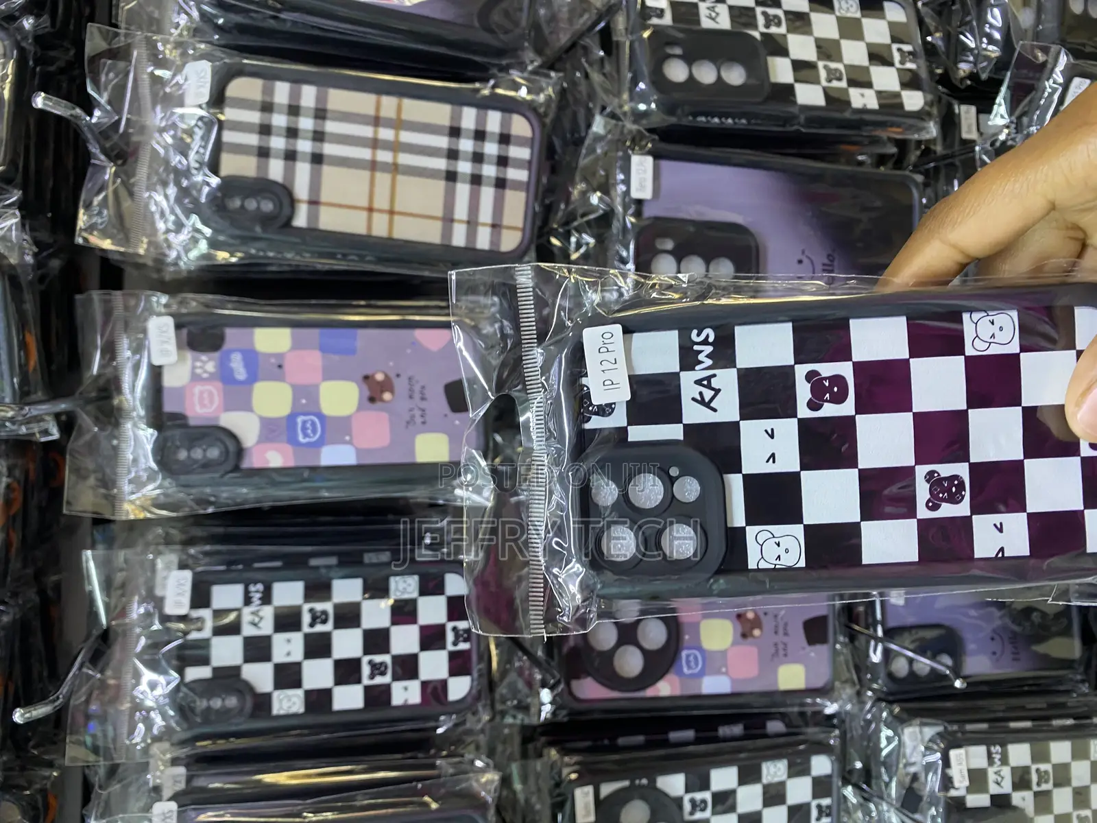 Baufooer Taran Tpu Super Slim Fit Plaid for iPhone 12 Max