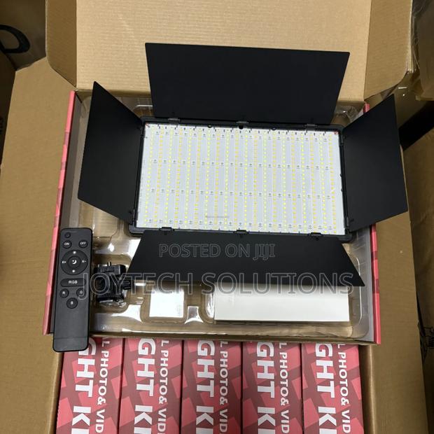 RGB Led 800 Video Making With Tripod.