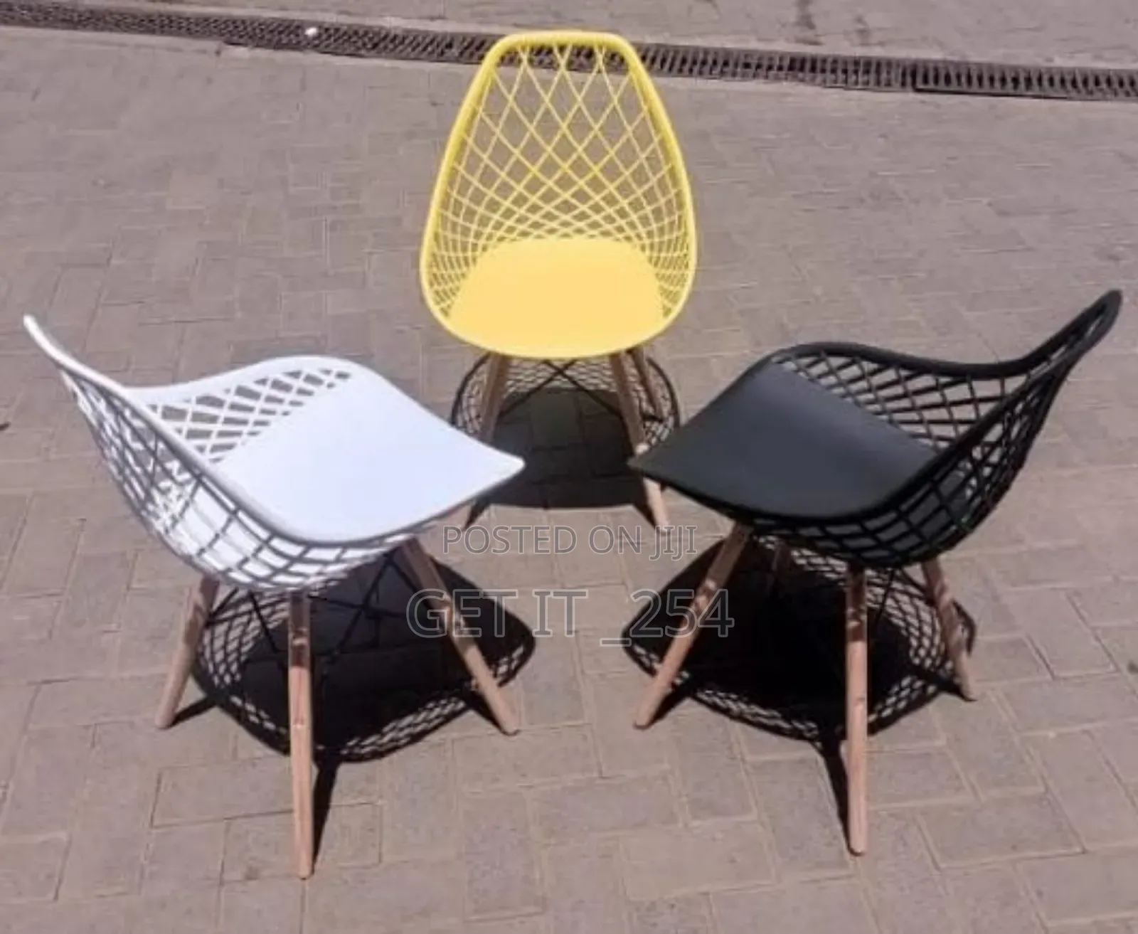 Mesh Eames Chair