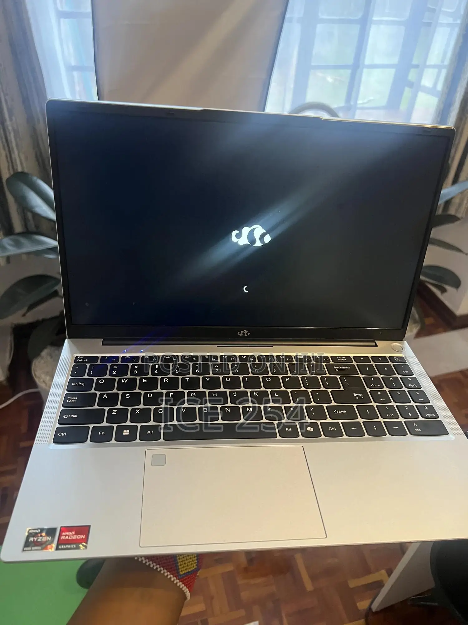 New Laptop 32GB AMD Ryzen 5 SSD 1T