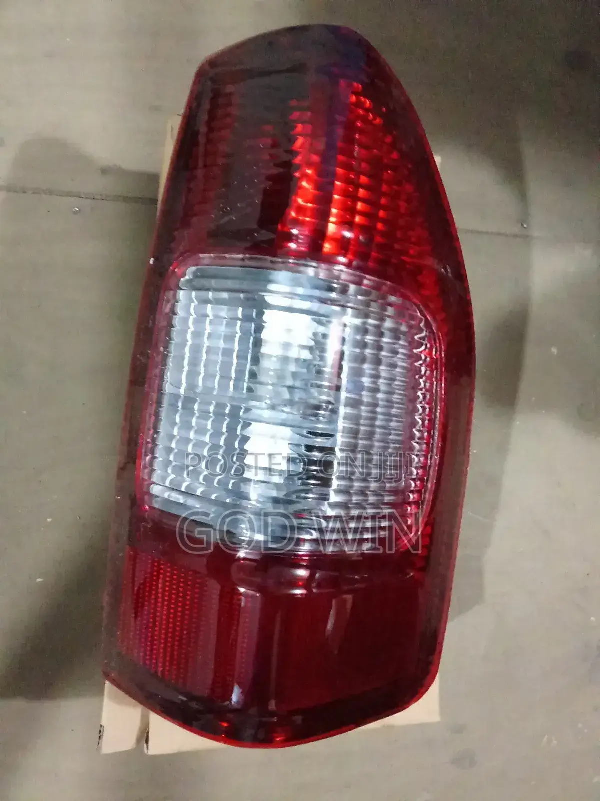 Tail Lights Lamp D-Max