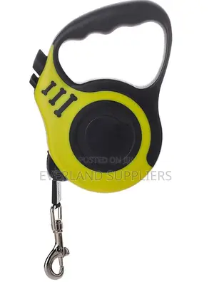 Retractable Leash With Non Slip Handle.