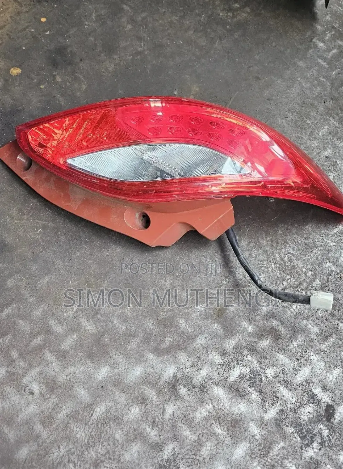 Mazda Demio Exterior Taillights