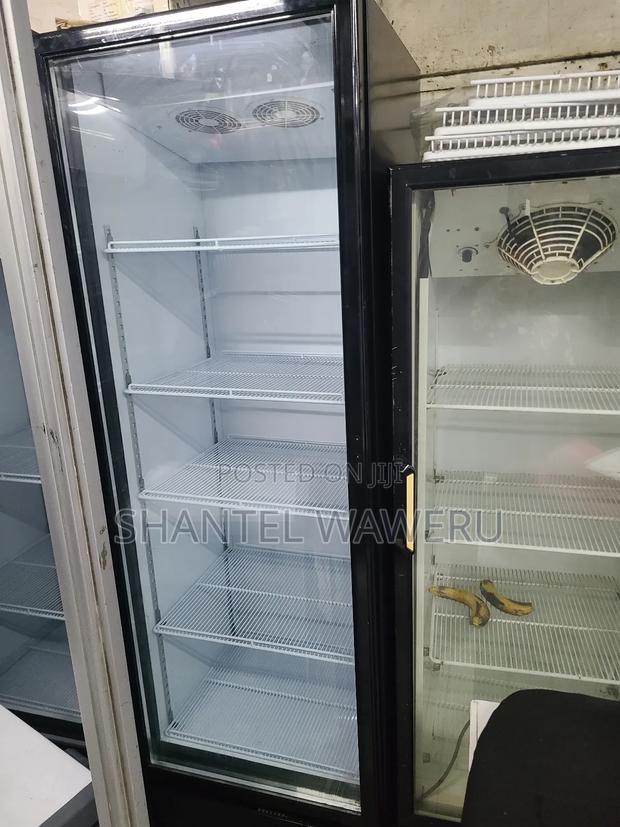 650litres Glass Refrigerator - thumbnail 2