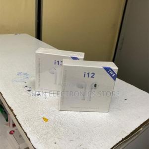 F9 Battery Capacity (Charge Box) F9 Wireless Stereo Earbuds - thumbnail 2