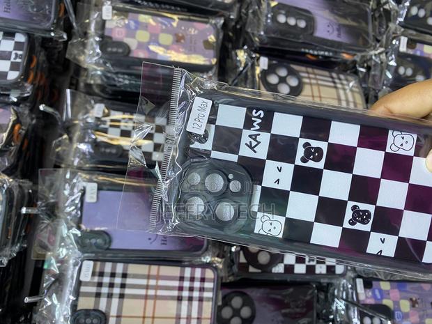 Checkerboard iPhone 12 Pro Max Grid Lattice Plaid Tartan - thumbnail 3