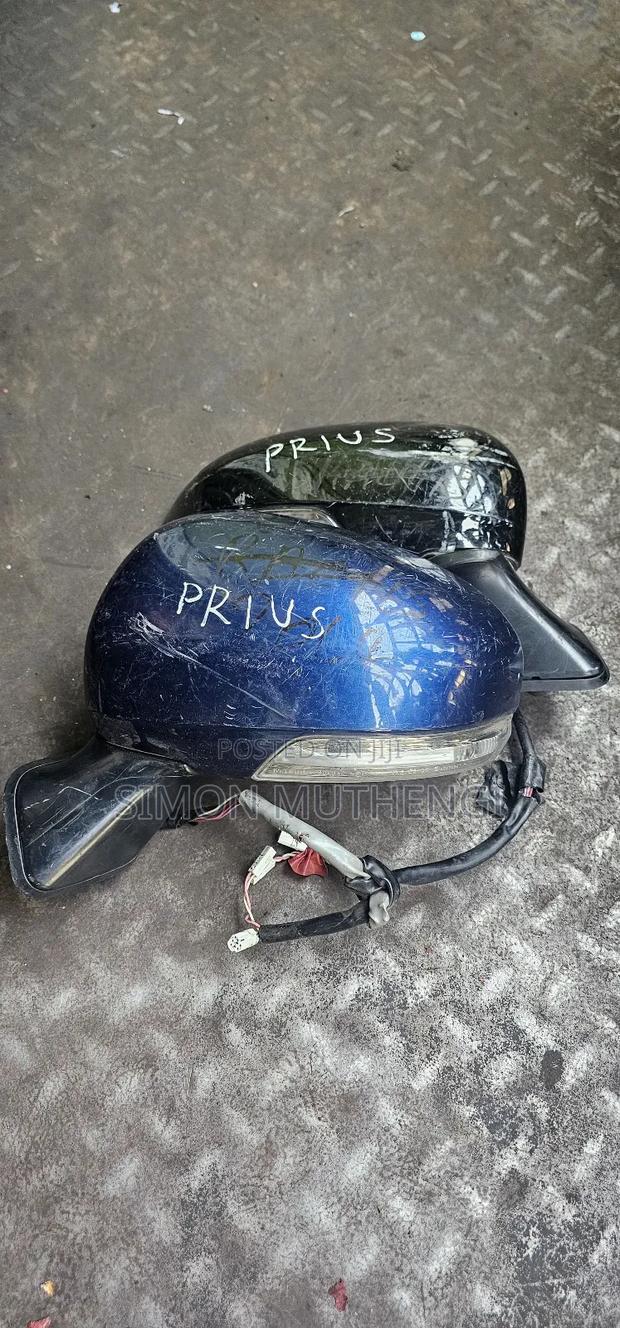 Toyota Prius Side Mirrors