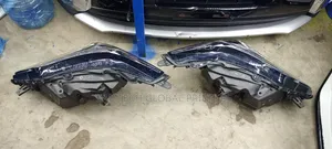 Super Clean Lexus Rx 450 Headlight Available